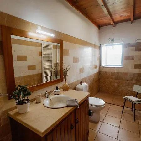 Nana House Ericeira - Yoga & Surf