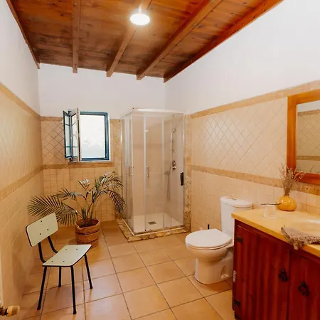 بيت خشبي Nana House Ericeira - Yoga & Surf *