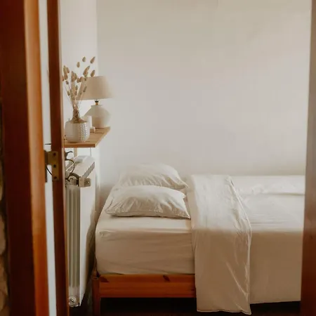 Nana House Ericeira - Yoga & Surf *