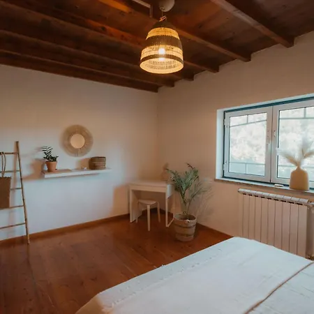 Nana House Ericeira - Yoga & Surf