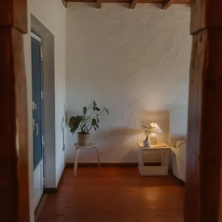 Lodge Nana House Ericeira - Yoga & Surf Santo Isidoro