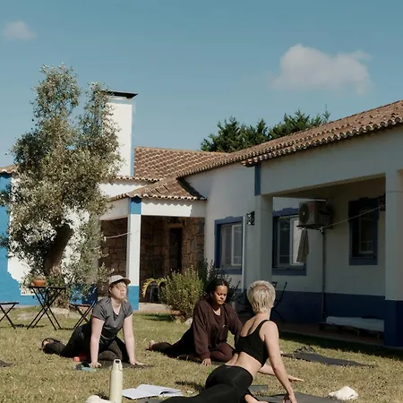 Nana House Ericeira - Yoga & Surf Деревянный коттедж Santo Isidoro