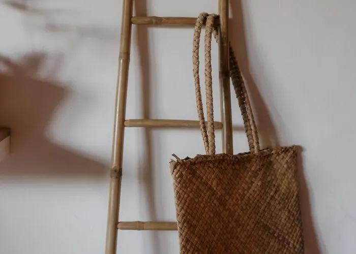 Orman Evi Nana House Ericeira - Yoga & Surf