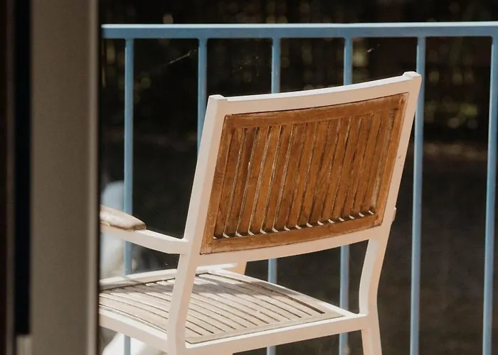 Nana House Ericeira - Yoga & Surf *