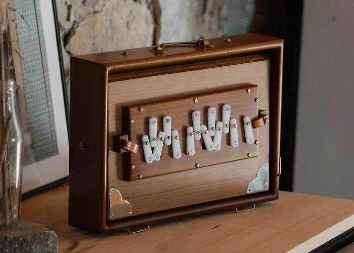 Nana House Ericeira - Yoga & Surf *