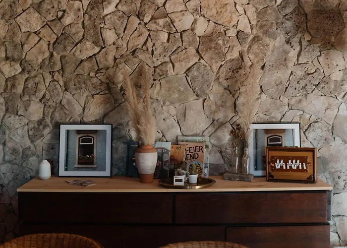 אכסניה Nana House Ericeira - Yoga & Surf *