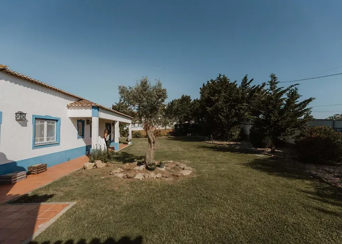 Nana House Ericeira - Yoga & Surf Santo Isidoro